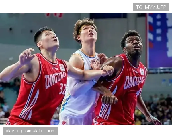 公牛19人轮换展现深度 团队篮球成冲击季后赛关键筹码